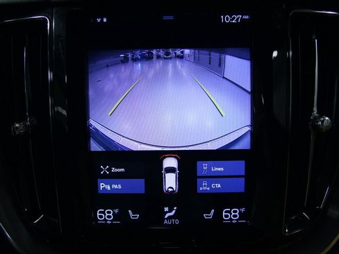 Used 2020 Volvo XC60 T5 Momentum w/ Protection Package Premier AWD/4WD image 12