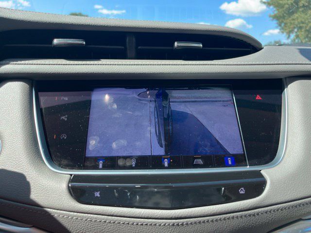 Used 2023 Cadillac XT5 Premium Luxury w/ Technology Package FWD image 31