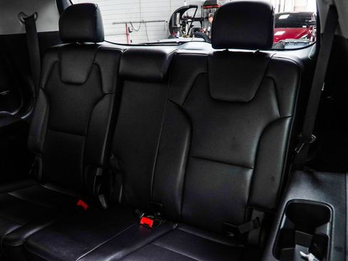 Used 2025 Kia Telluride S FWD image 45
