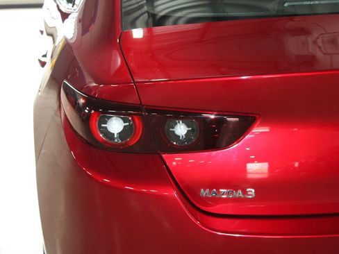 Used 2023 MAZDA MAZDA3 s FWD image 36