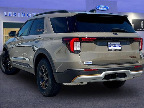 New 2026 Ford Explorer Tremor image 3