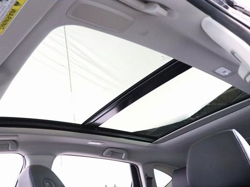 Certified 2024 Acura RDX w/ Technology Package image 26