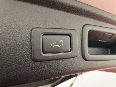 Used 2014 Subaru Forester 2.5i Touring image 12