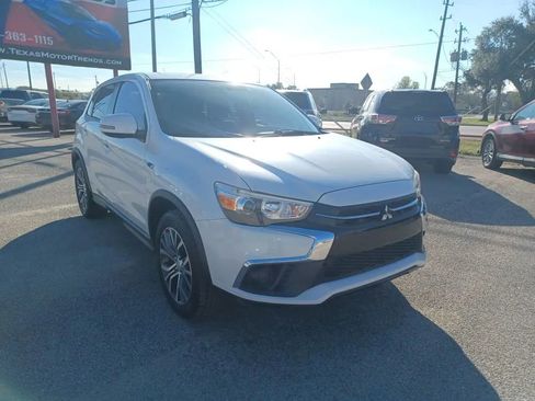 Used 2019 Mitsubishi Outlander Sport ES image 7