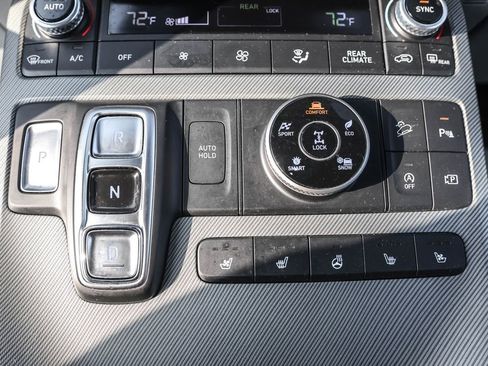 Certified 2023 Hyundai Palisade SEL image 26