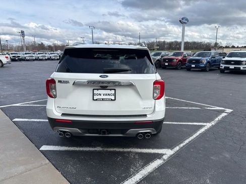 Used 2023 Ford Explorer Platinum w/ Technology Package image 5
