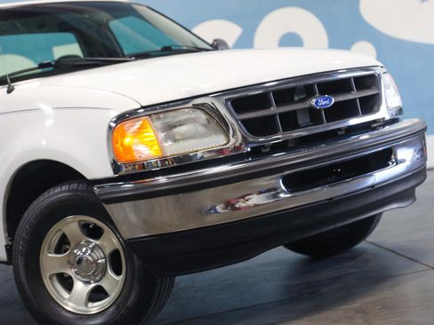 Used 1997 Ford F150 2WD Regular Cab image 24