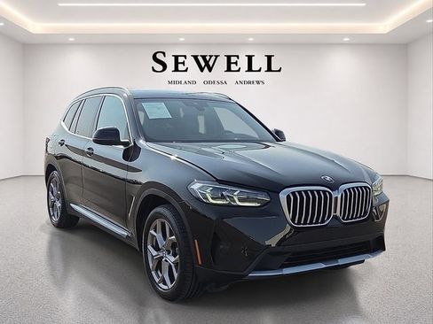 Used 2024 BMW X3 xDrive30i w/ Premium Package w/ZPA AWD/4WD image 6