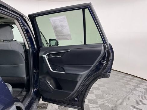 Used 2022 Toyota RAV4 XLE w/ Convenience Package AWD/4WD image 40