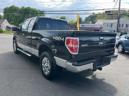 Used 2011 Ford F150 XLT w/ XLT Chrome Pkg AWD/4WD image 3