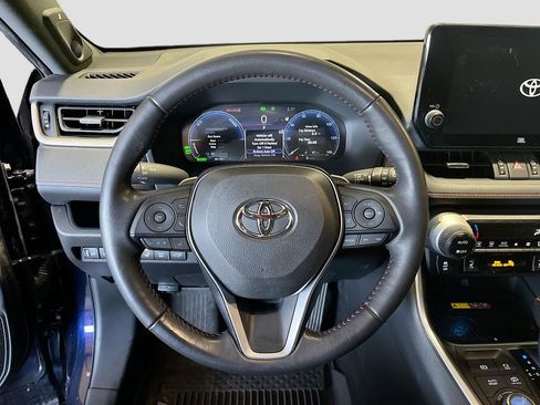 Used 2024 Toyota RAV4 XSE w/ Weather Package AWD/4WD image 11