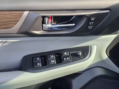 Used 2018 Subaru Legacy 2.5i Limited w/ Popular Package #2A AWD/4WD image 26