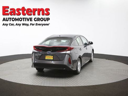 Used 2022 Toyota Prius Prime LE FWD image 37