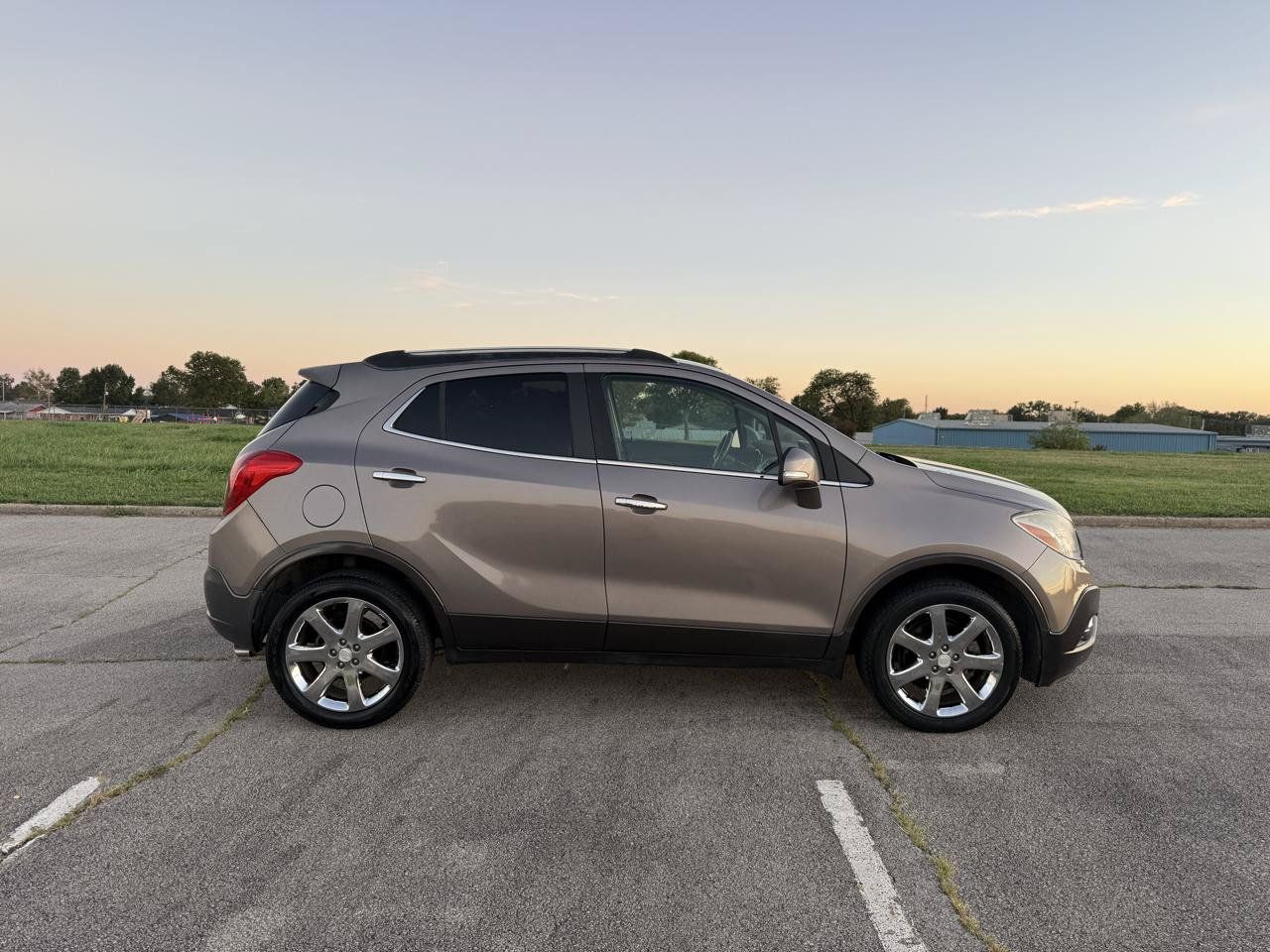 Used 2014 Buick Encore Premium FWD image 4
