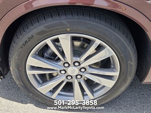 Used 2022 Cadillac XT6 Premium Luxury FWD image 17