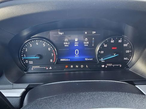 Used 2023 Ford Explorer XLT image 23