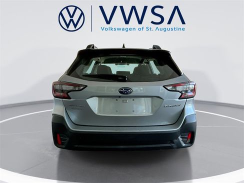 Used 2020 Subaru Outback 2.5i image 6