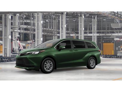 New 2026 Toyota Sienna LE