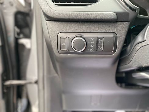 Used 2023 Ford Escape ST-Line FWD image 30