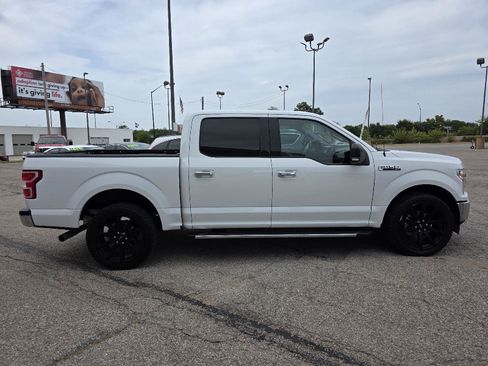 Used 2019 Ford F150 XLT w/ Equipment Group 302A Luxury RWD image 4
