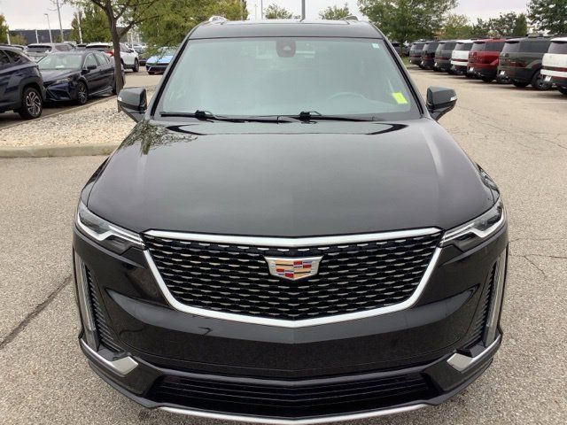 Used 2024 Cadillac XT6 Premium Luxury w/ LPO, Floor Liner Package AWD/4WD image 2
