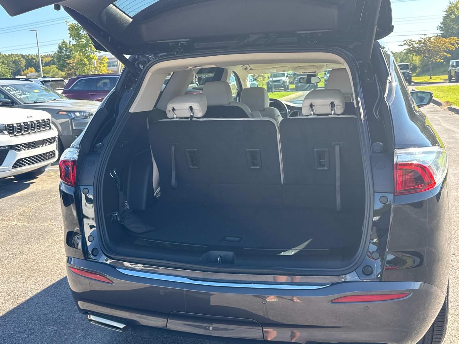 Used 2024 Buick Enclave Essence w/ Trailering Package, 5000 lbs. AWD/4WD image 16