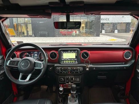 Used 2022 Jeep Wrangler Unlimited Rubicon w/ Steel Bumper Group image 24