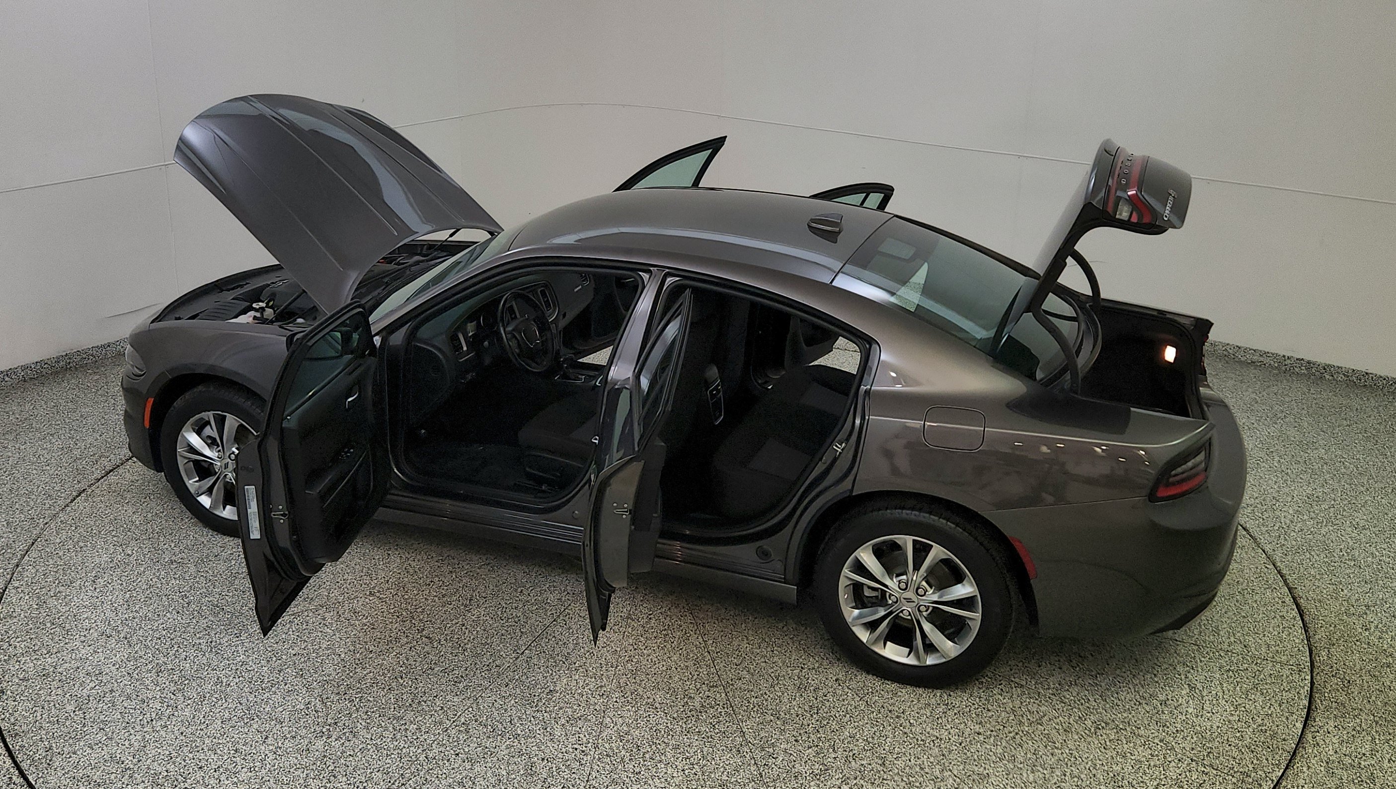 Used 2021 Dodge Charger SXT w/ Driver Convenience Group AWD/4WD image 17