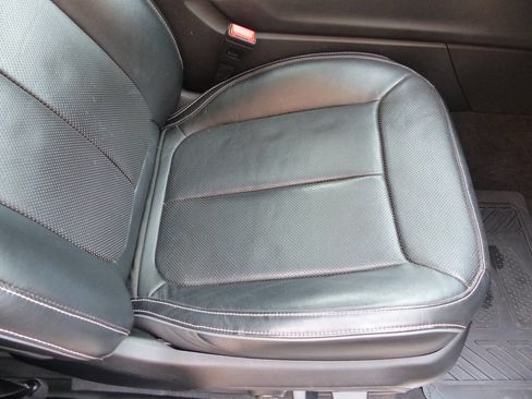 Used 2022 Jeep Grand Cherokee L Overland image 34