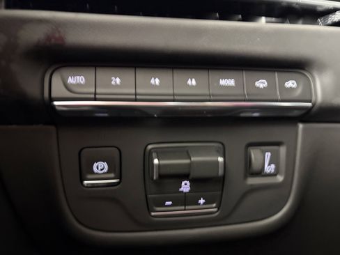 New 2026 Cadillac Escalade Platinum Sport w/ LPO, ONYX Package image 62