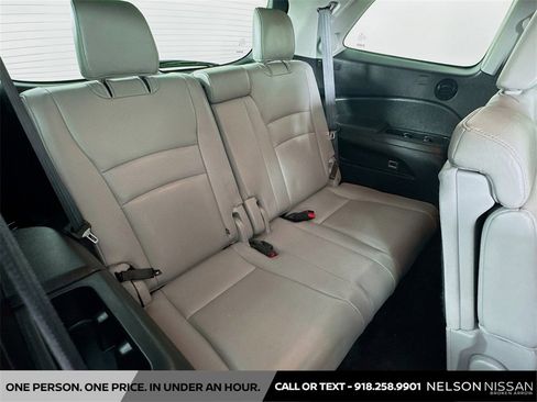 Used 2021 Honda Pilot Touring image 29