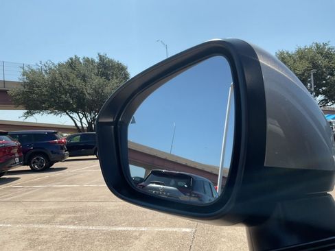 Used 2021 Nissan Rogue SL w/ Premium Package FWD image 25