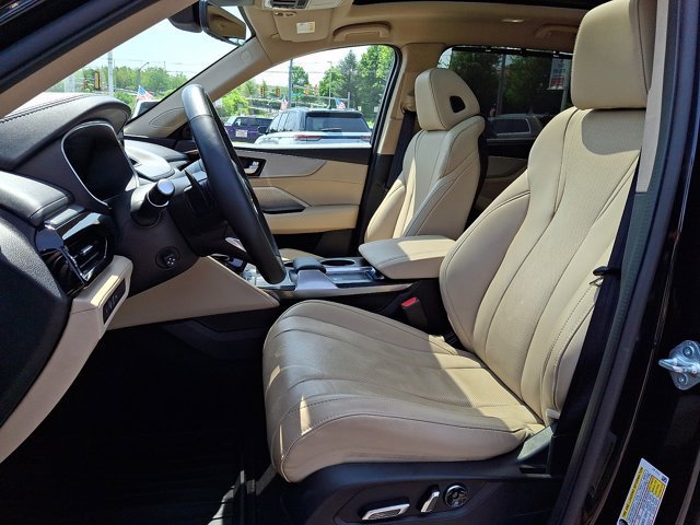 Used 2023 Acura MDX w/ Technology Package AWD/4WD image 19