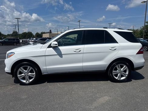 Used 2015 Mercedes-Benz ML 350 4MATIC image 3
