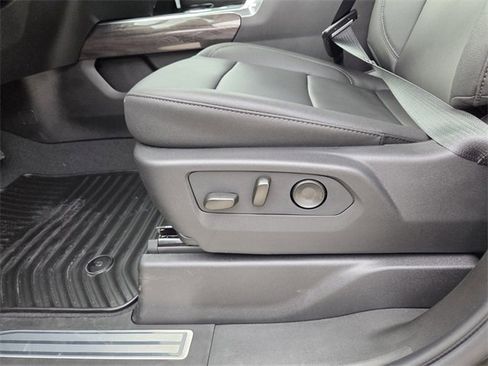 New 2026 Chevrolet Silverado 2500 LTZ w/ LTZ Premium Package image 17