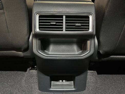 New 2026 Volkswagen Atlas Cross Sport SE AWD/4WD image 23