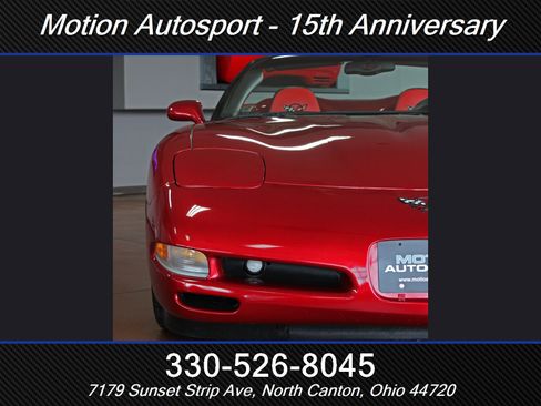 Used 2004 Chevrolet Corvette Convertible w/ Preferred Equipment Group RWD image 5