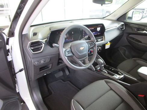 New 2026 Chevrolet TrailBlazer LT FWD image 62