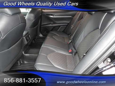 Used 2018 Toyota Camry XSE w/ Audio Package FWD image 14