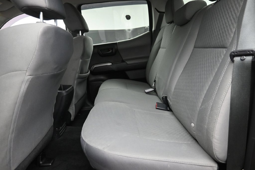 Used 2021 Toyota Tacoma SR5 RWD image 12