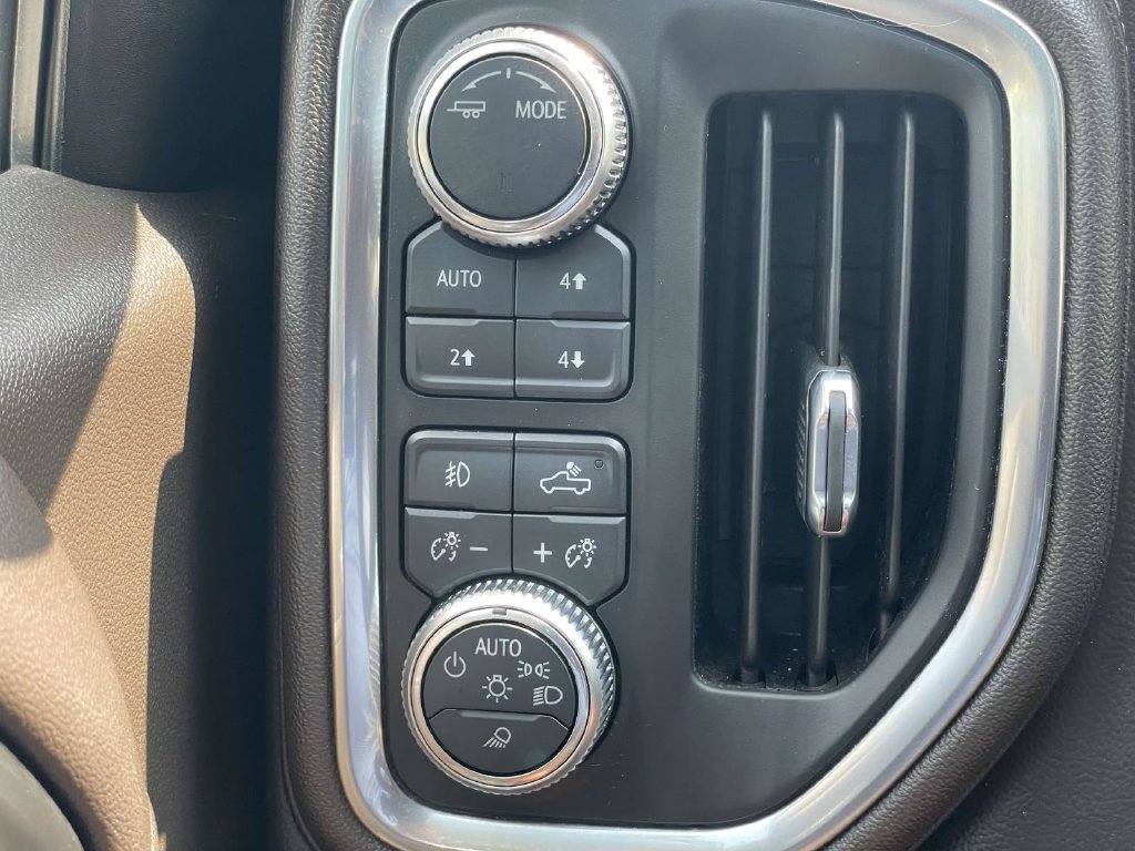 Used 2020 GMC Sierra 1500 SLT AWD/4WD image 34