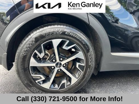Certified 2025 Kia Sportage EX FWD image 23