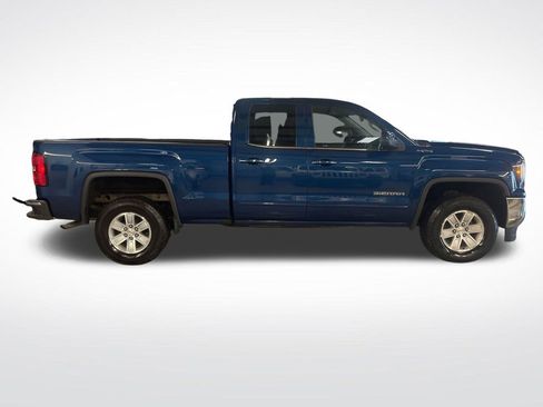 Used 2018 GMC Sierra 1500 SLE w/ SLE Value Package AWD/4WD image 7