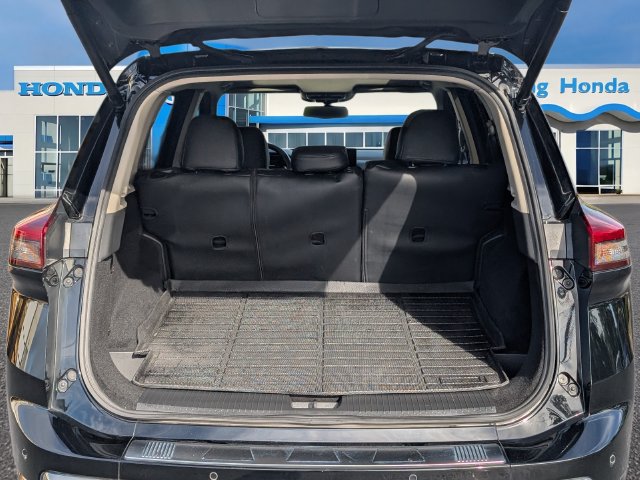 Used 2024 Nissan Rogue Platinum w/ Platinum Premium Package FWD image 10