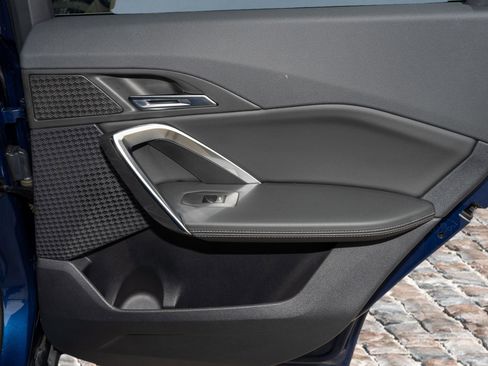 Used 2023 BMW X1 xDrive28i w/ Convenience Package image 16