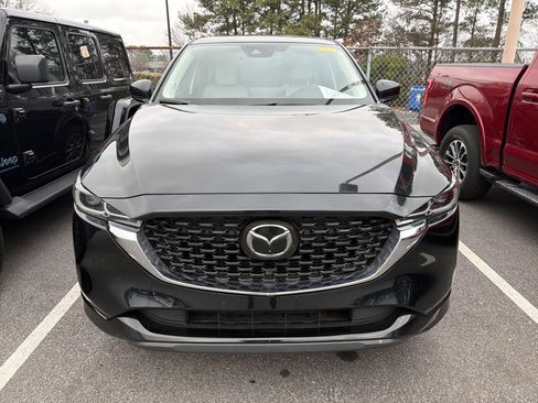 Used 2025 MAZDA CX-5 AWD 2.5 S w/ Preferred Package image 3