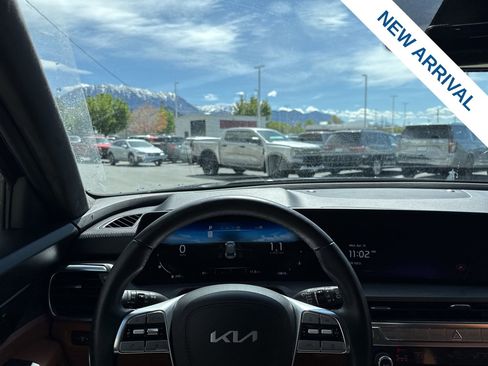Used 2024 Kia Telluride SX Prestige X-Pro AWD/4WD image 23