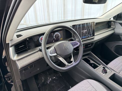 New 2026 Volkswagen Tiguan S FWD image 4