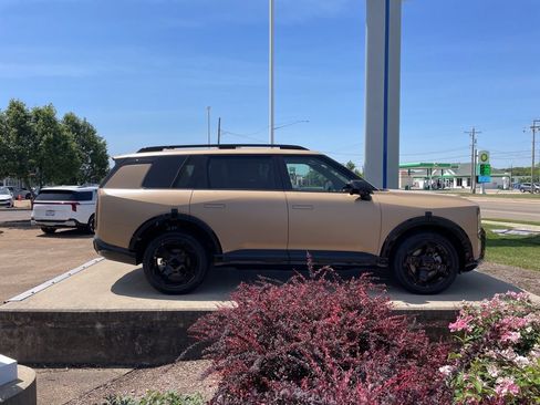 New 2027 Kia Telluride X-Line SX Prestige AWD/4WD image 4