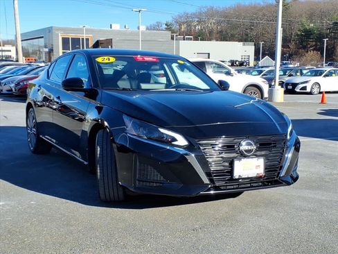 Certified 2024 Nissan Altima 2.5 SL image 3